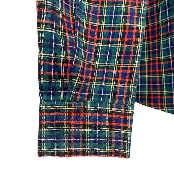 Men's Ralph Lauren Classic Fit Long Sleeve Green, Red and Blue Plaid Button Down - Picture 5 of 10